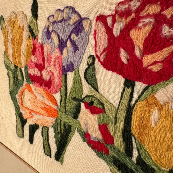 Vintage Crewel Embroidery Floral Wall Art Framed Tulips Hummingbird Matted - Picture 5 of 8